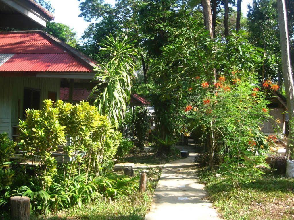 Chill Out Bar & Bungalow Hotell Railay-stranden Eksteriør bilde