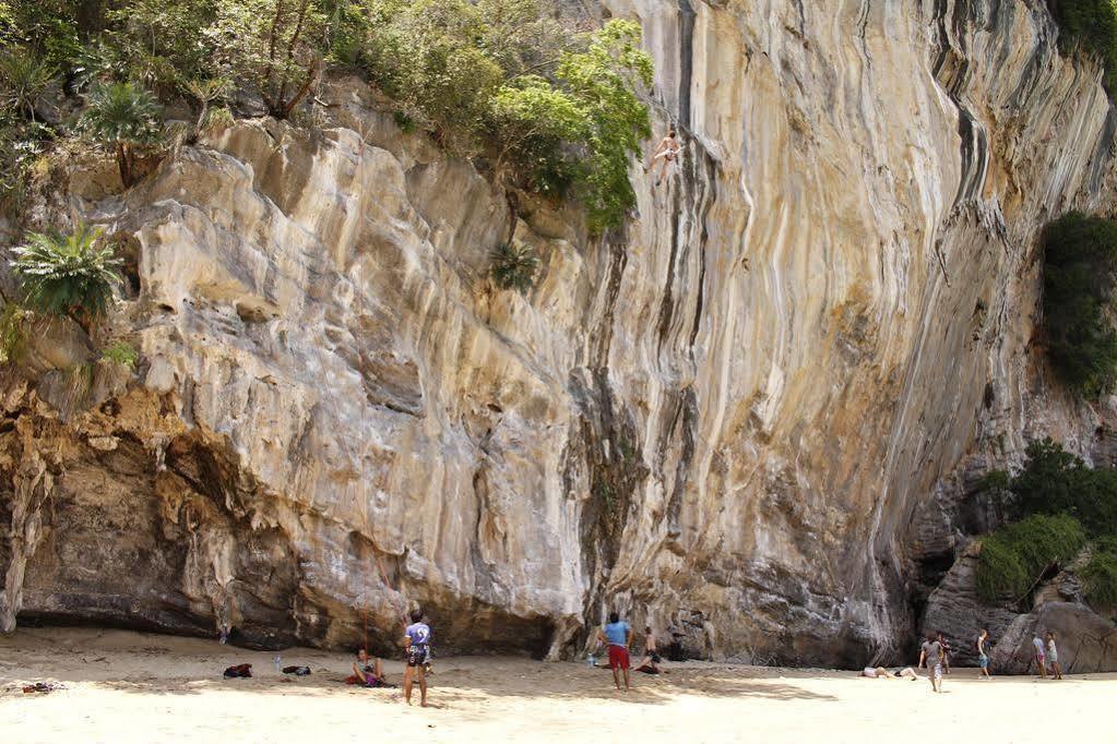 Chill Out Bar & Bungalow Hotell Railay-stranden Eksteriør bilde